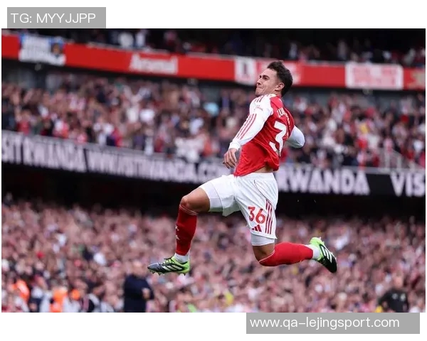 苏维门迪拼抢遭误判吃黄牌随后桑德兰抓住机会进球